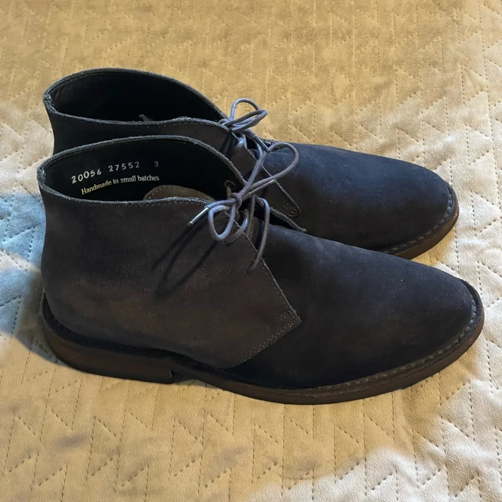 Thursday boot‎ co blue suede shoes men’s size 7.5 pre-owned condition